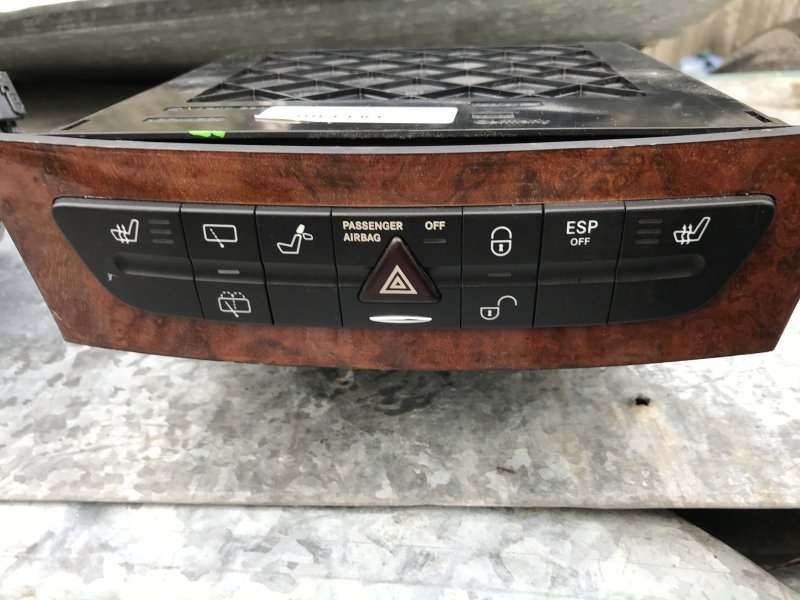 Блок кнопок Mercedes W211 2002-2009