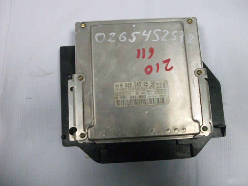 Блок управления двигателем Mercedes-Benz E-Class