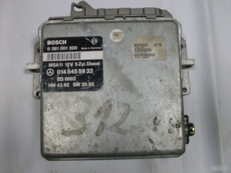 Блок управления двигателем Mercedes-Benz C-Class