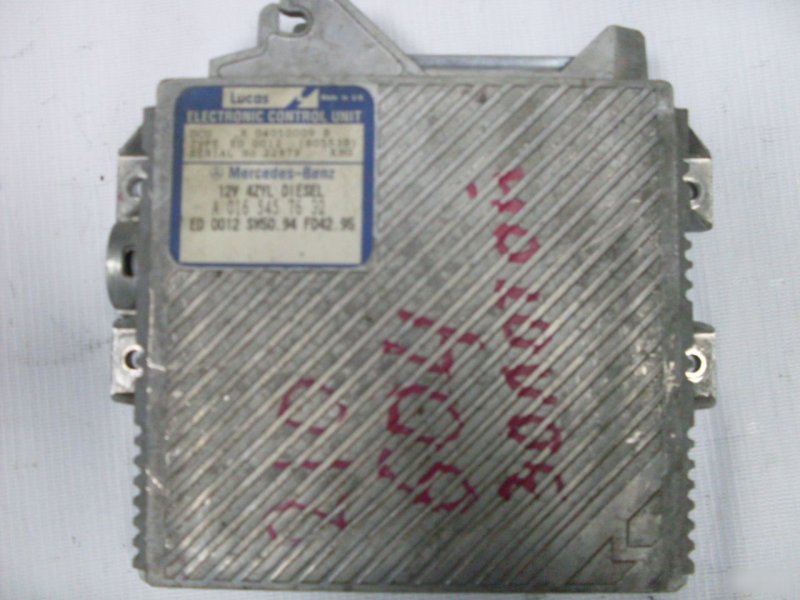 Блок управления двигателем Mercedes-Benz C-Class