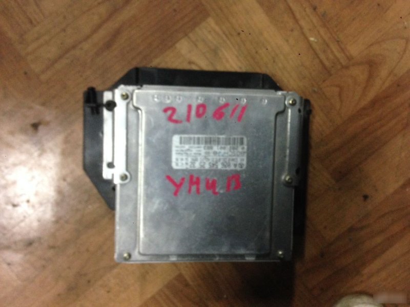 Блок управления двигателем Mercedes-Benz E-Class