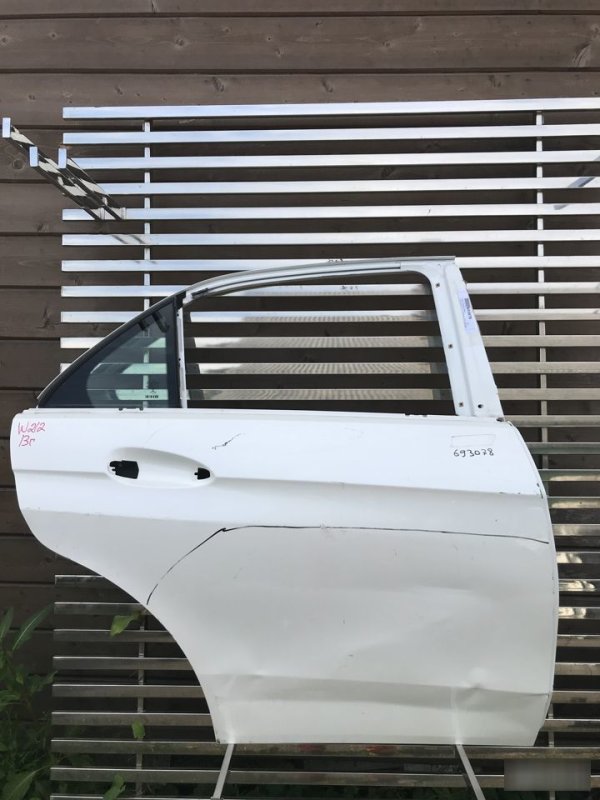 Дверь задняя правая Mercedes E W212
