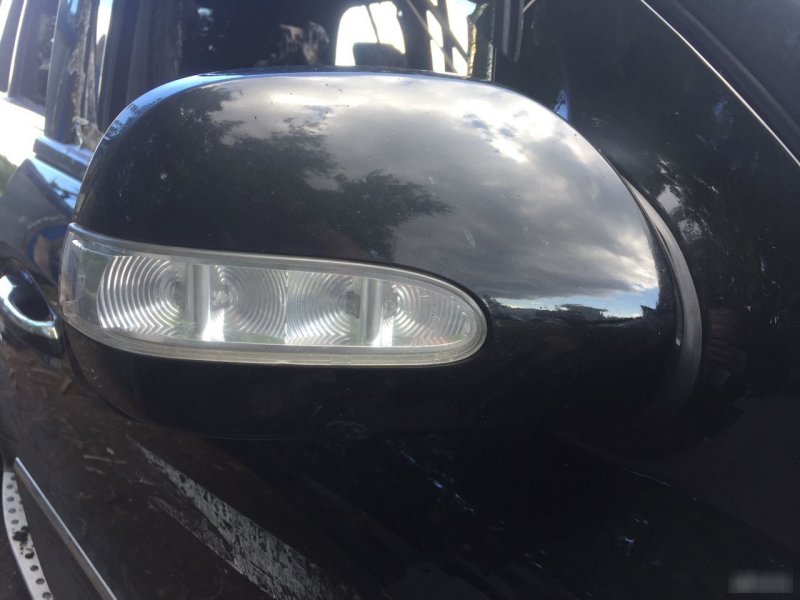 Зеркало правое Mercedes-Benz M-Class W164