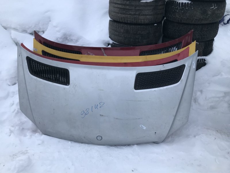 Капот Mercedes-Benz Sprinter W906