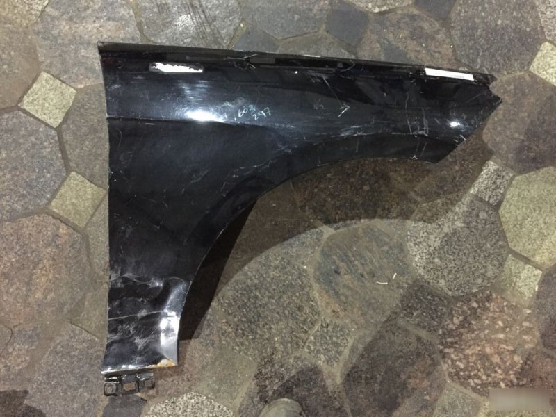 Крыло переднее правое Mercedes-Benz M-Class W166