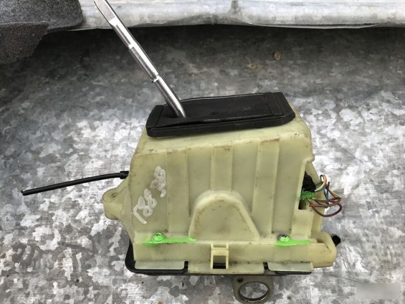 Кулиса Mercedes-Benz E-Class W212