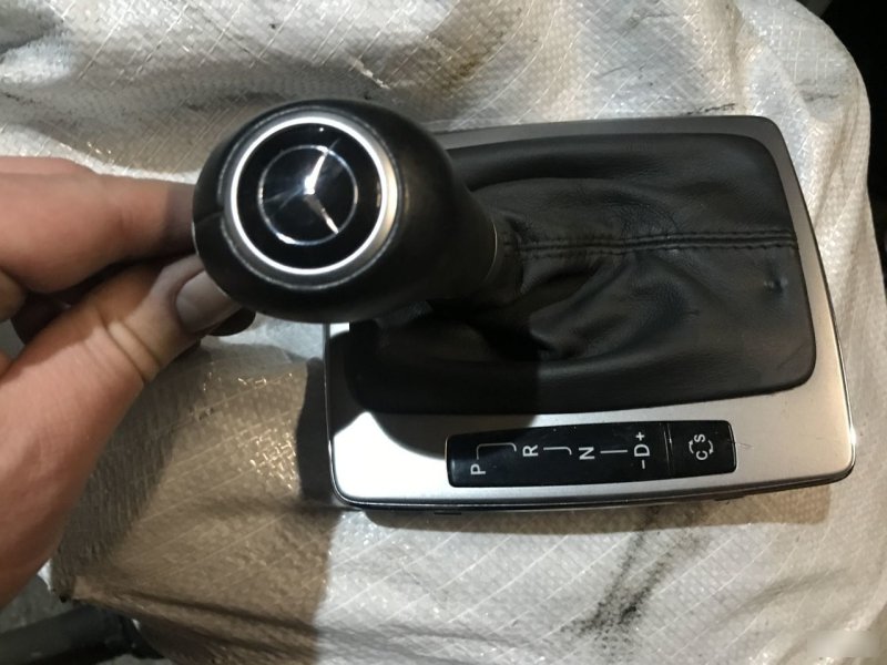 Накладка АКПП Mercedes-Benz C-Class W204
