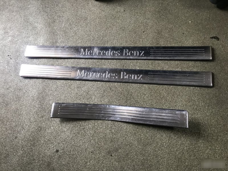 Накладка порога Mercedes-Benz E-Class W212