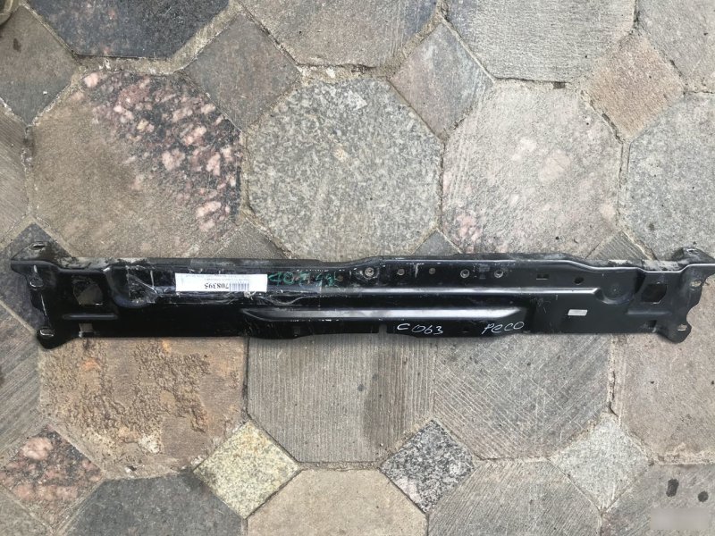 Панель передний Mercedes-Benz C-Class W204