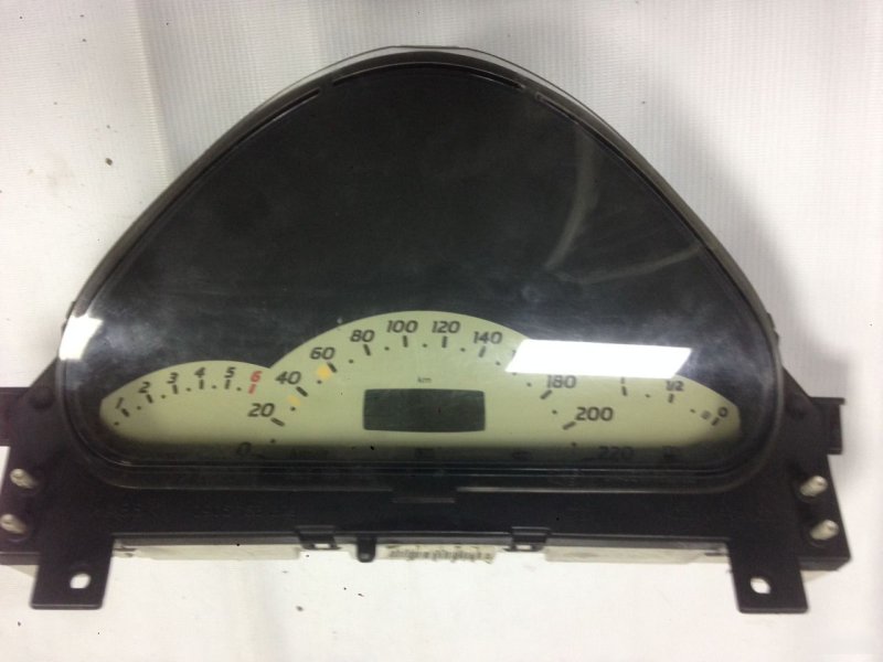 Панель приборов Mercedes-Benz A-Class W168