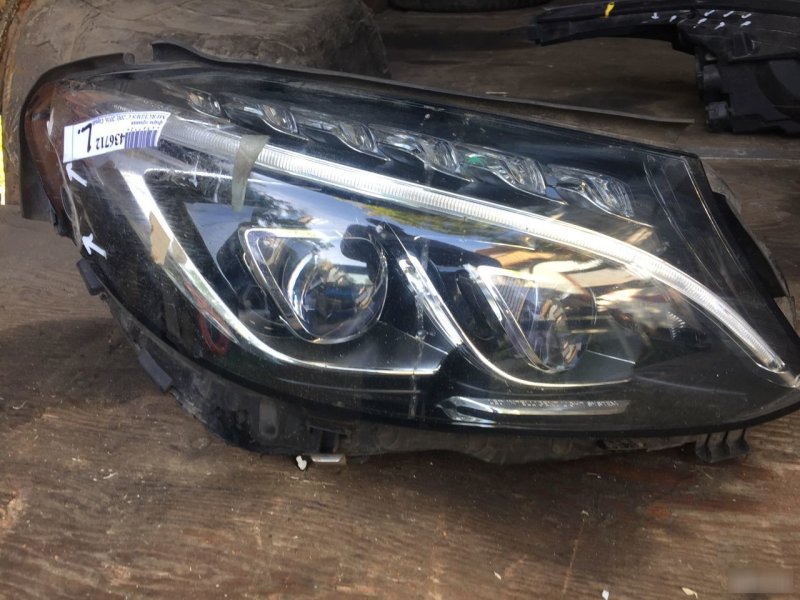 Фара правая Mercedes-Benz C-class W205