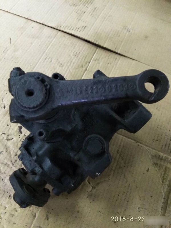 Редуктор рулевой Mercedes E W124