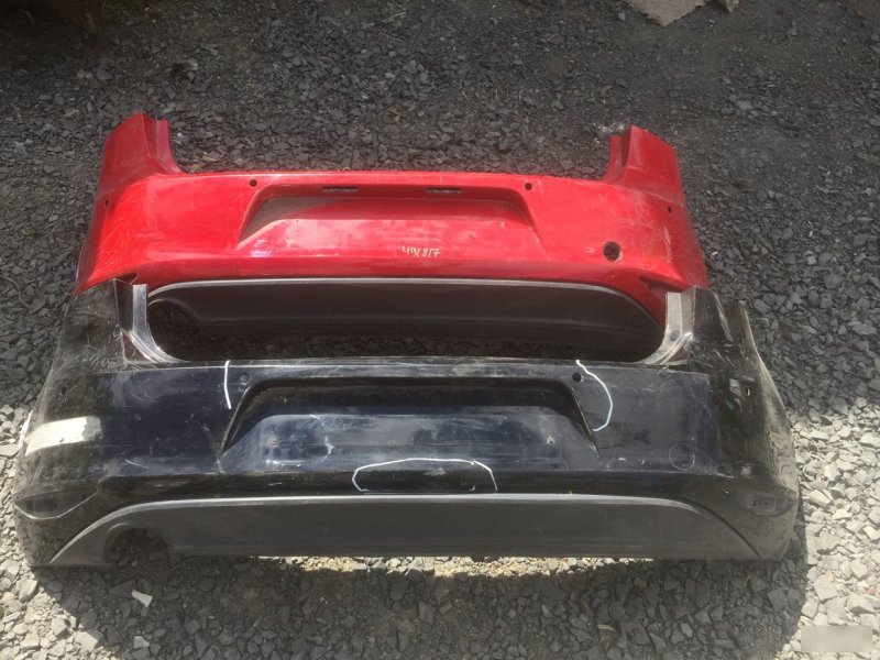 Бампер задний Volkswagen Golf 7 2014