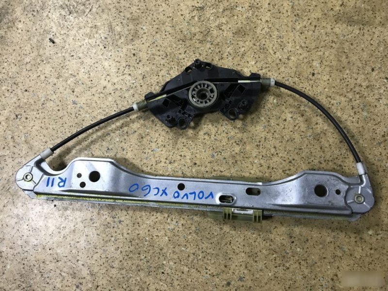 Стеклоподъемник задний правый Volvo XC60