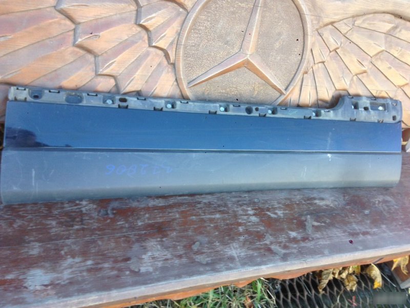 Накладка двери передняя правая Land Rover Range