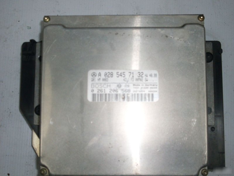 Блок управления двигателем Mercedes-Benz E-Class