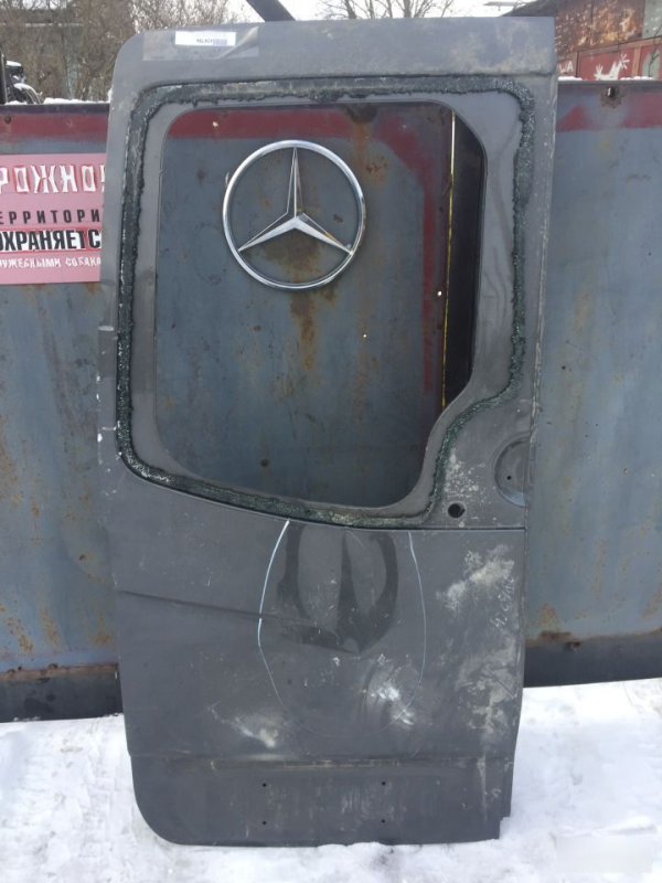 Дверь задняя левая Mercedes-Benz Sprinter W906