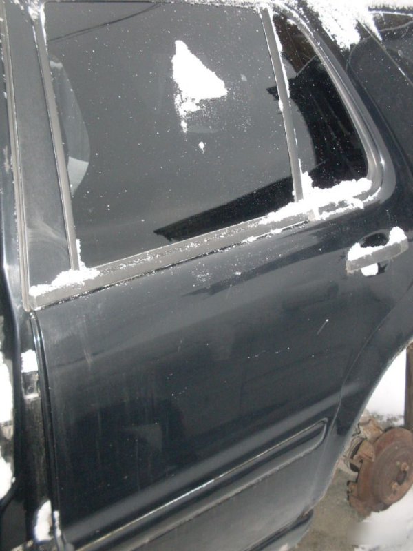 Дверь задняя левая Mercedes-Benz M-Class W163