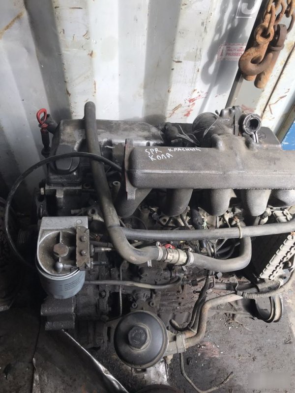 Двигатель Mercedes Sprinter OM602 столб