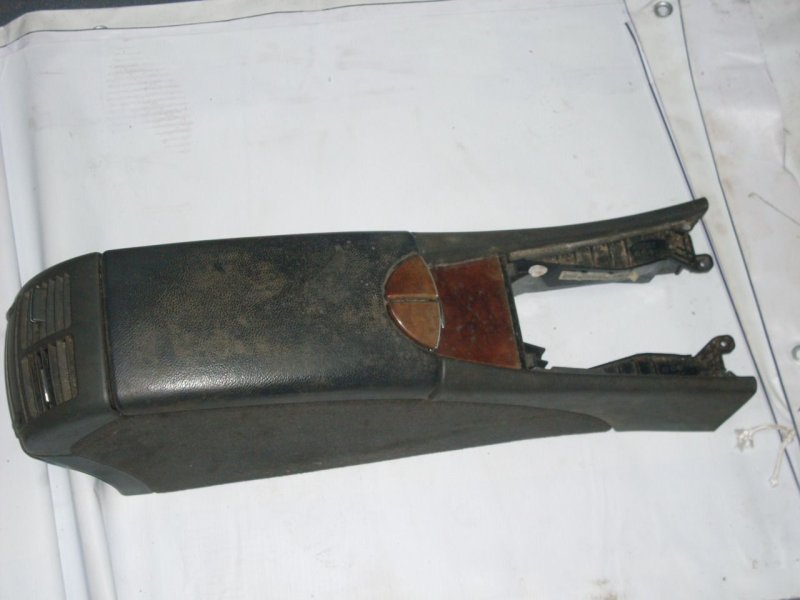 Подлокотник Mercedes-Benz E-Class W211