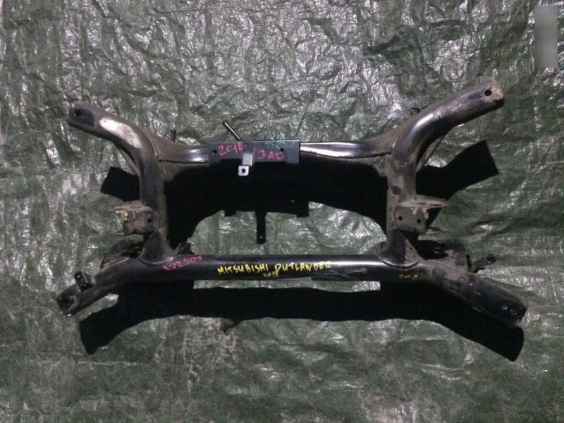 Подрамник задний Mitsubishi Outlander 3 2WD 2018