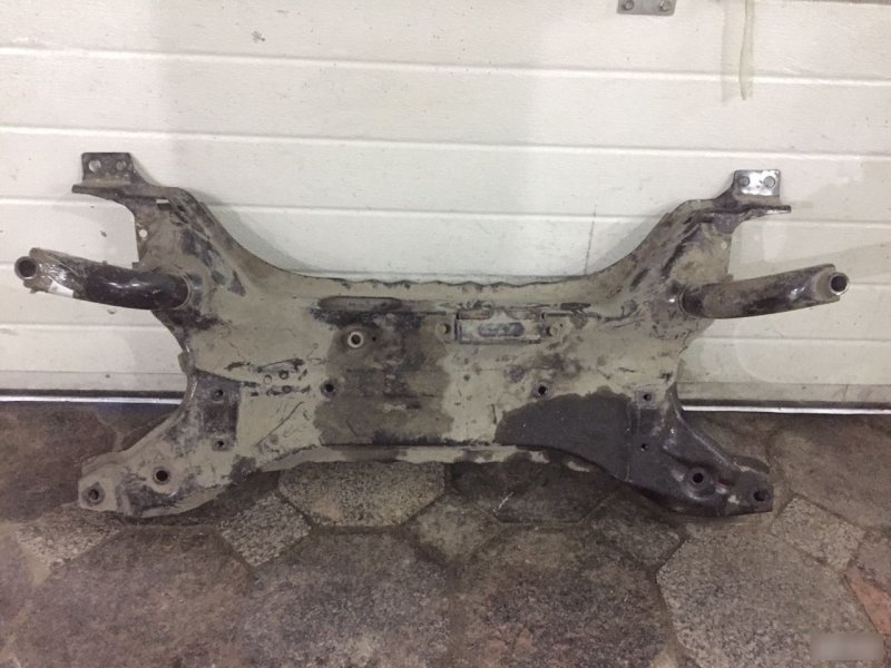 Подрамник передний Mitsubishi Outlander 3 2016