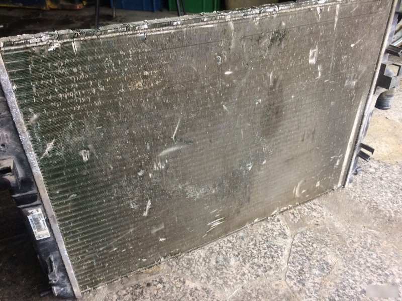 Радиатор Renault Duster