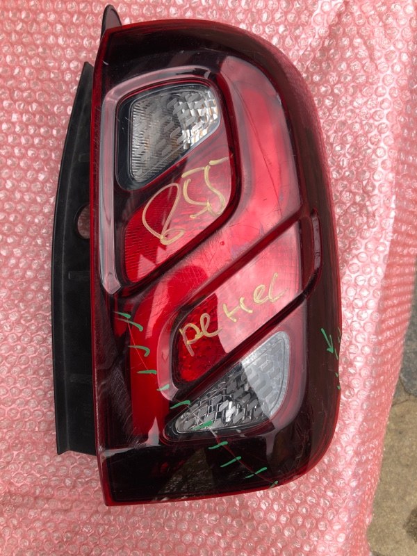 Фонарь задний правый RENAULT Duster без платы