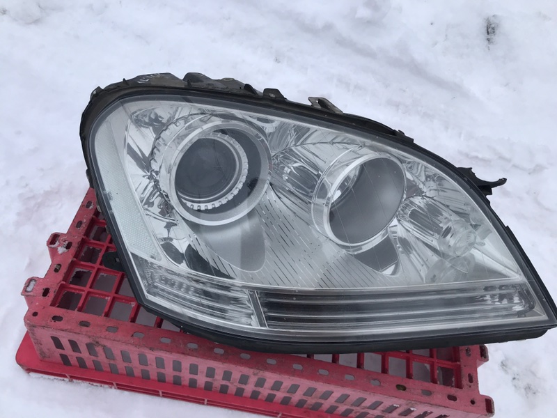 Фара правая Mercedes-Benz M-Class W164