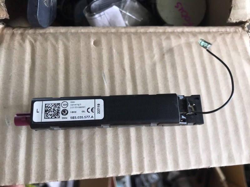 Усилитель антенны Skoda Octavia A7 2019