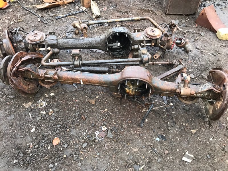 Чулок моста передний Land Rover Discovery 1 3.9