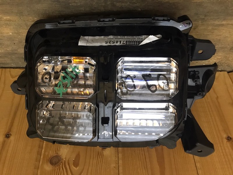 Фара противотуманная левая Mitsubishi ASX 2020 с