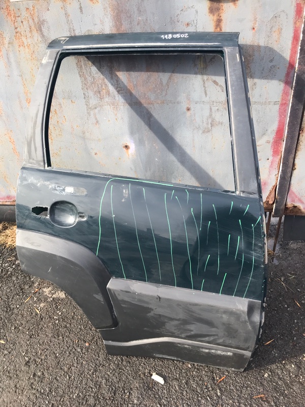 Дверь задняя правая Лада Niva ТРЭВЕЛ под ремонт