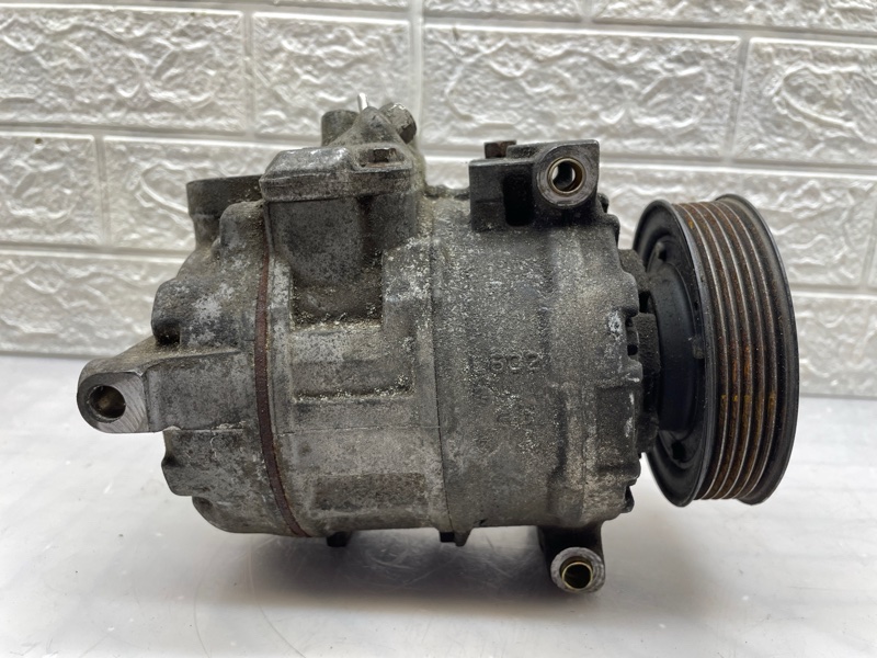 Б/У Компрессор кондиционера VOLKSWAGEN GOLF 5 1.6 BLF. Состояние - Хорошее, Denso, Номер: 1K0820803F